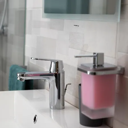 Modern & Stylish Close To Tigne Point - Close To Saint Julians & Valletta Ferry Sliema