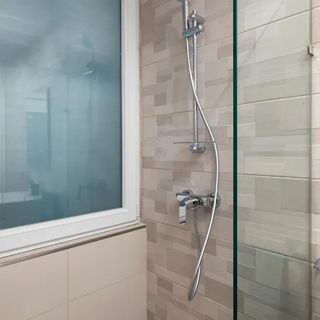 Modern & Stylish Close To Tigne Point - Close To Saint Julians & Valletta Ferry Sliema