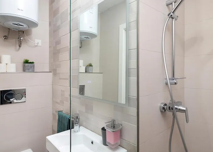 Appartamento Modern & Stylish Close To Tigne Point - Close To Saint Julians & Valletta Ferry *