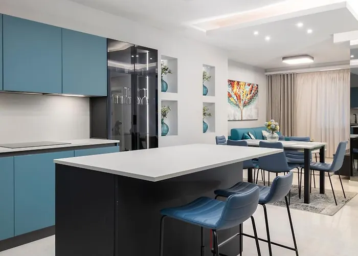 Modern & Stylish Close To Tigne Point - Close To Saint Julians & Valletta Ferry * Sliema